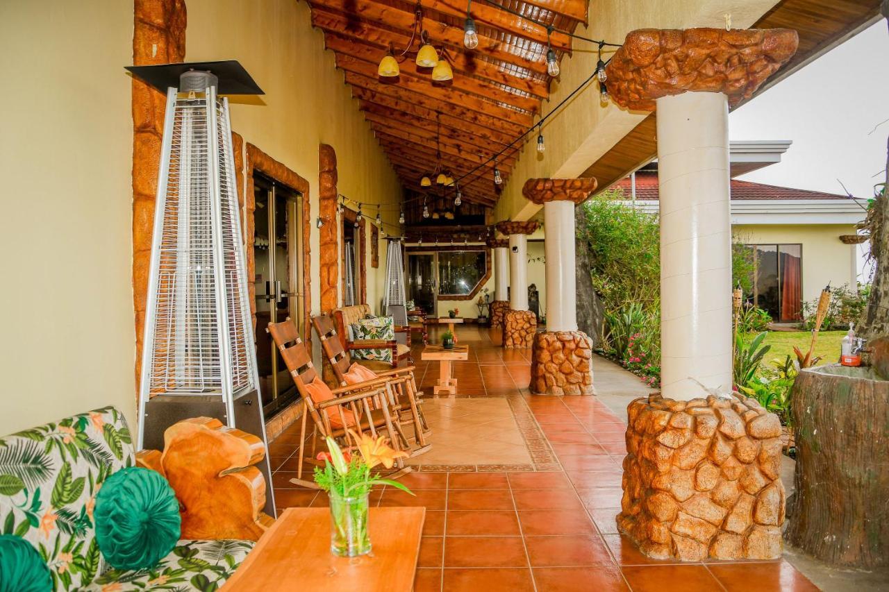 Poas Paradise Bed & Breakfast Poasito Exterior foto