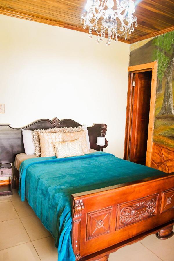 Poas Paradise Bed & Breakfast Poasito Exterior foto